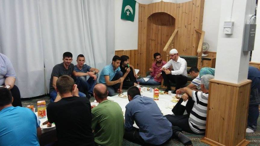 11705280_921438981228009_15316468163188654_n