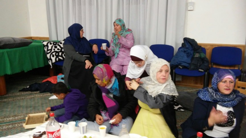 image-1a33829e91ab57efe05ae7e1d8c7c87ba06d32266ad0084707e9a768085f2e78-V